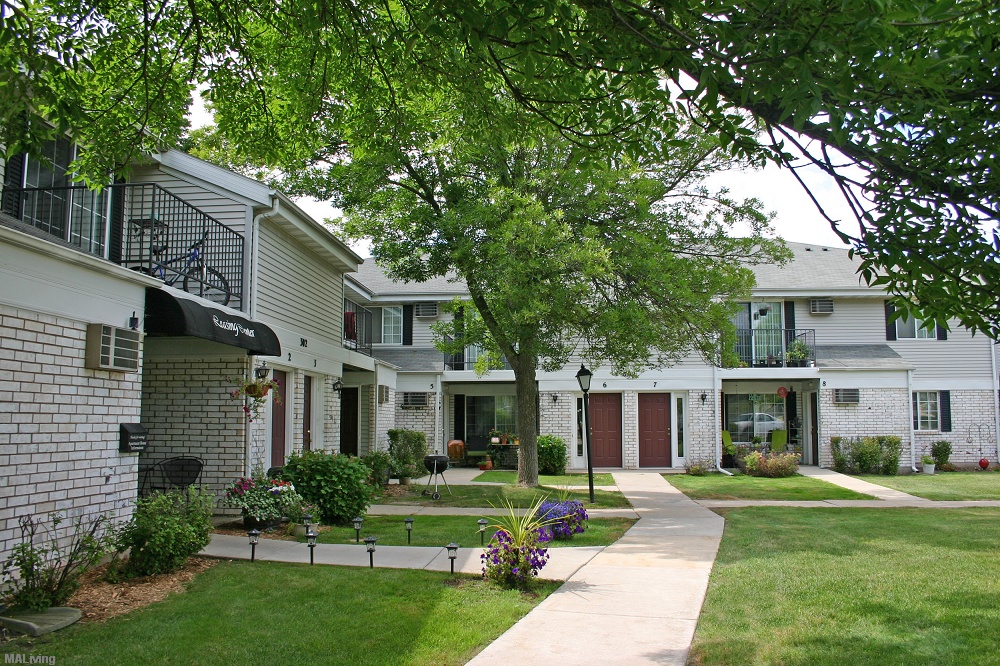 https://www.madisonapartmentliving.com/images/serialized/19807_l.jpg
