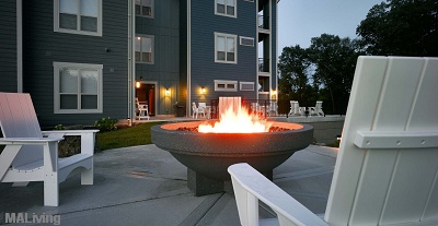Turnberry Apartments
