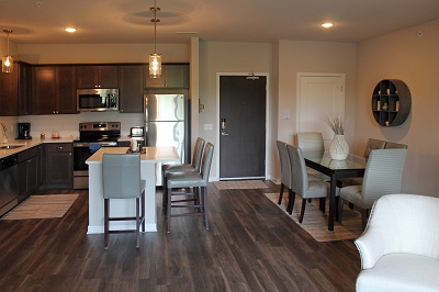 Autumn Lake Apartments