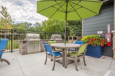 Hidden Creek Residences - Sun Deck For Grilling Out