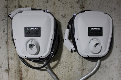 Autumn Lake Apartments - 1702 Building - Electrical Car Charging Stations
