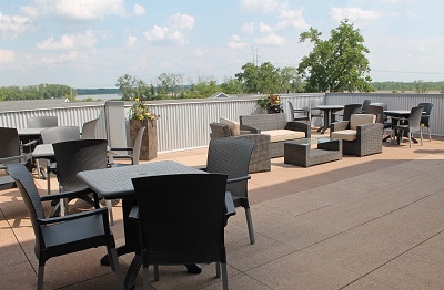 Yahara Terrace - 4th Floor Sun Deck